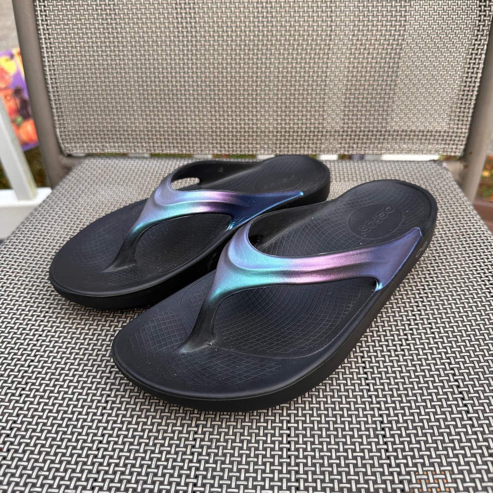 Oofos Oolala Flip Flops